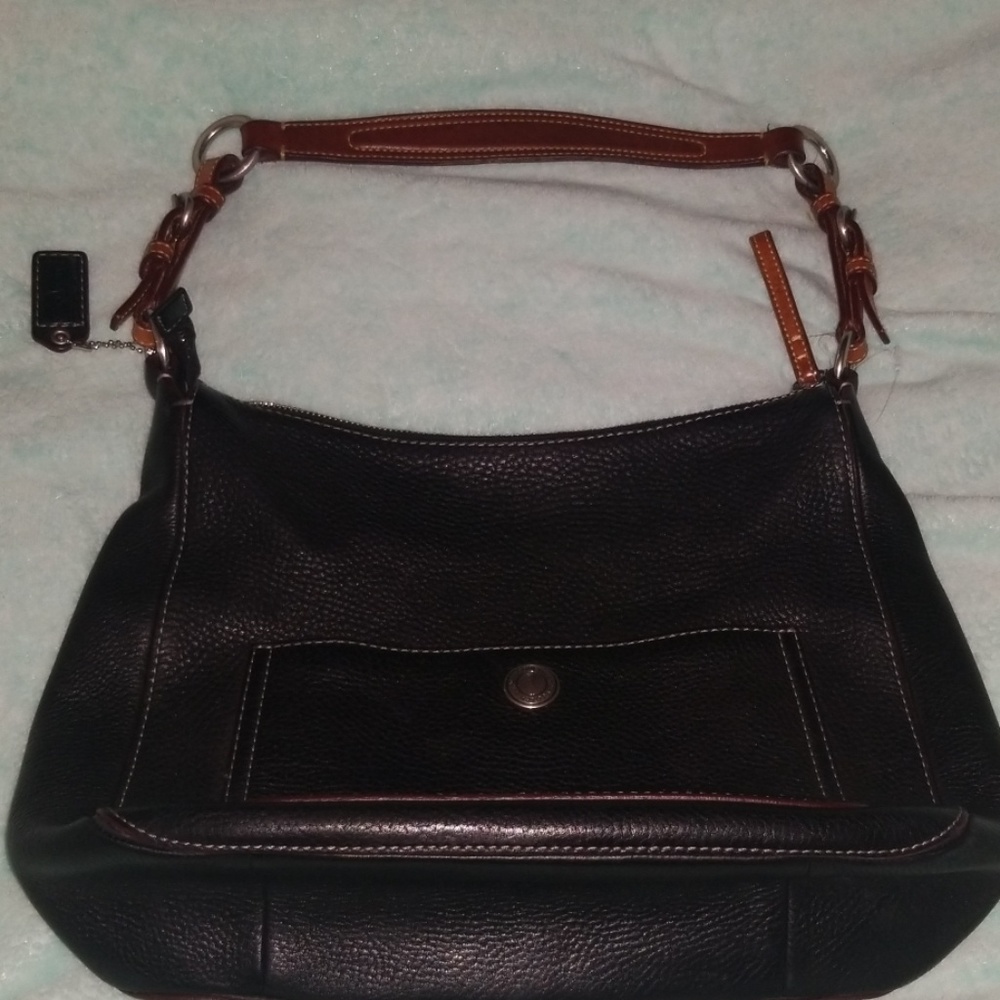 Authentic Coach Chelsea Shoulder Bag.
